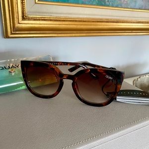 Quay Noosa Tortoise Sunglasses